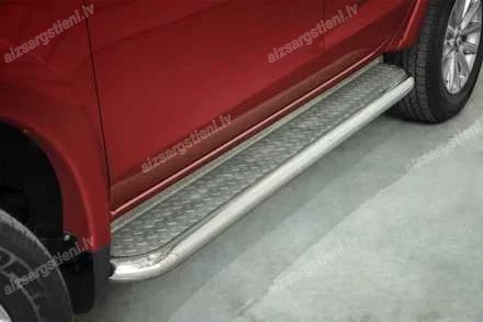 STEELER SIDE BARS WITH PLATFORM KIA Sportage