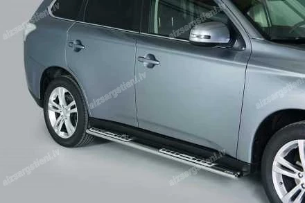 MISUTONIDA OVAL SIDE BARS WITH INTEGRATED PLASTIC FOOTSTEPS MITSUBISHI Outlander