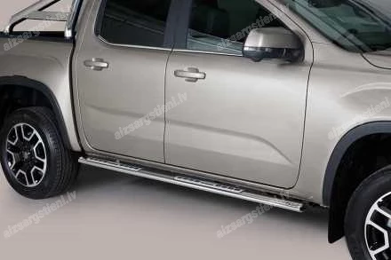 MISUTONIDA OVAL SIDE BARS WITH INTEGRATED PLASTIC FOOTSTEPS VOLKSWAGEN Amarok