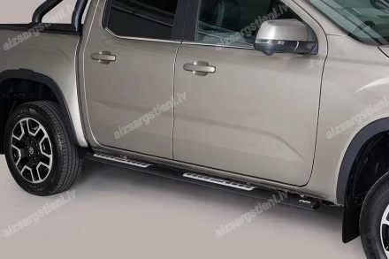 MISUTONIDA OVAL SIDE BARS WITH INTEGRATED PLASTIC FOOTSTEPS VOLKSWAGEN Amarok